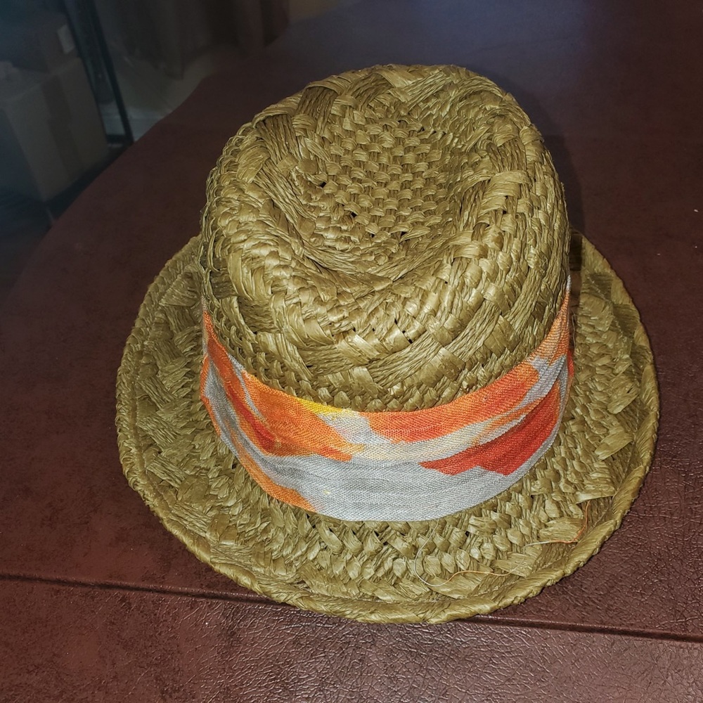 Gap fedora